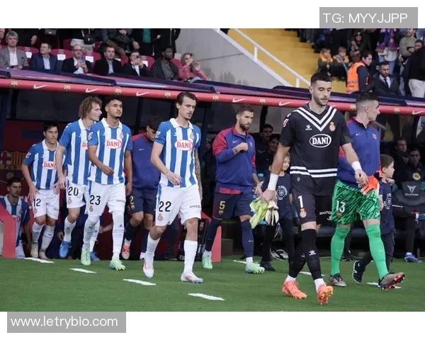 圣彼得堡泽尼特迎战加索维卡争夺联赛关键三分的精彩对决